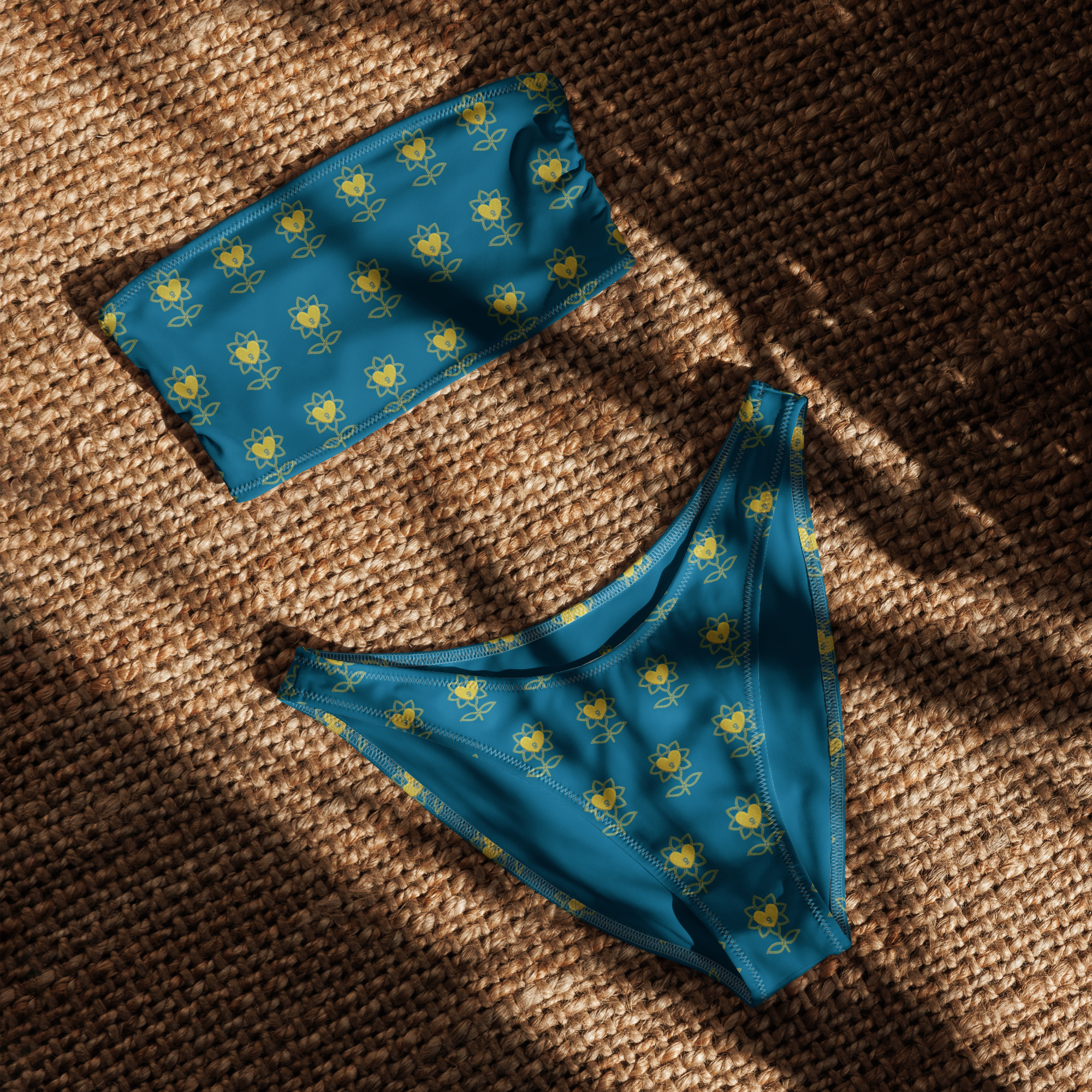 Flower Cerulean Recycled bandeau bikini - Alivwood