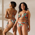 Blooming hearts All-over print recycled string bikini - Alivwood